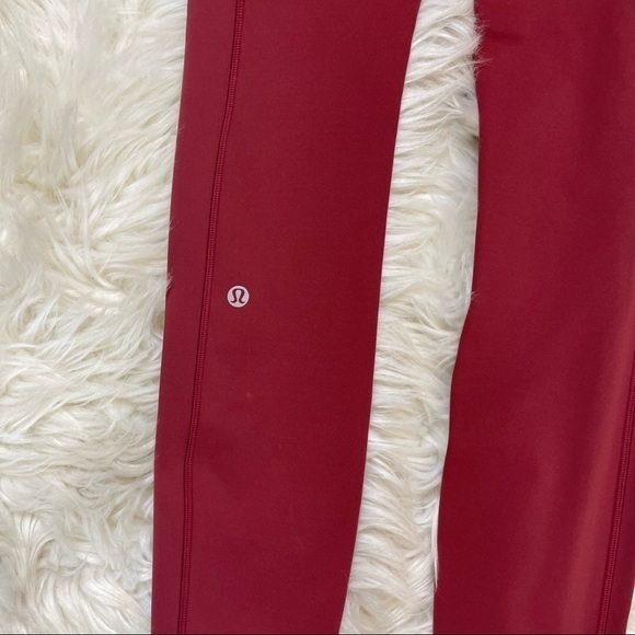 Lululemon Speed Up Tight 28" Chianti‎ - Picture 7 of 11